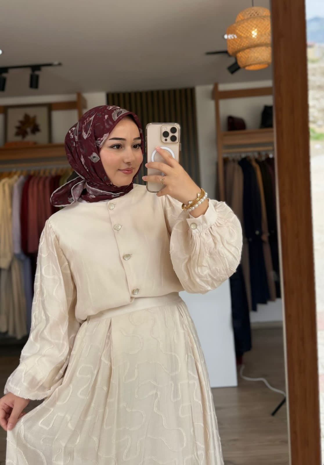 Himmetli Aşk Dolu Bir Kadın Escort Bayan Şeyda
