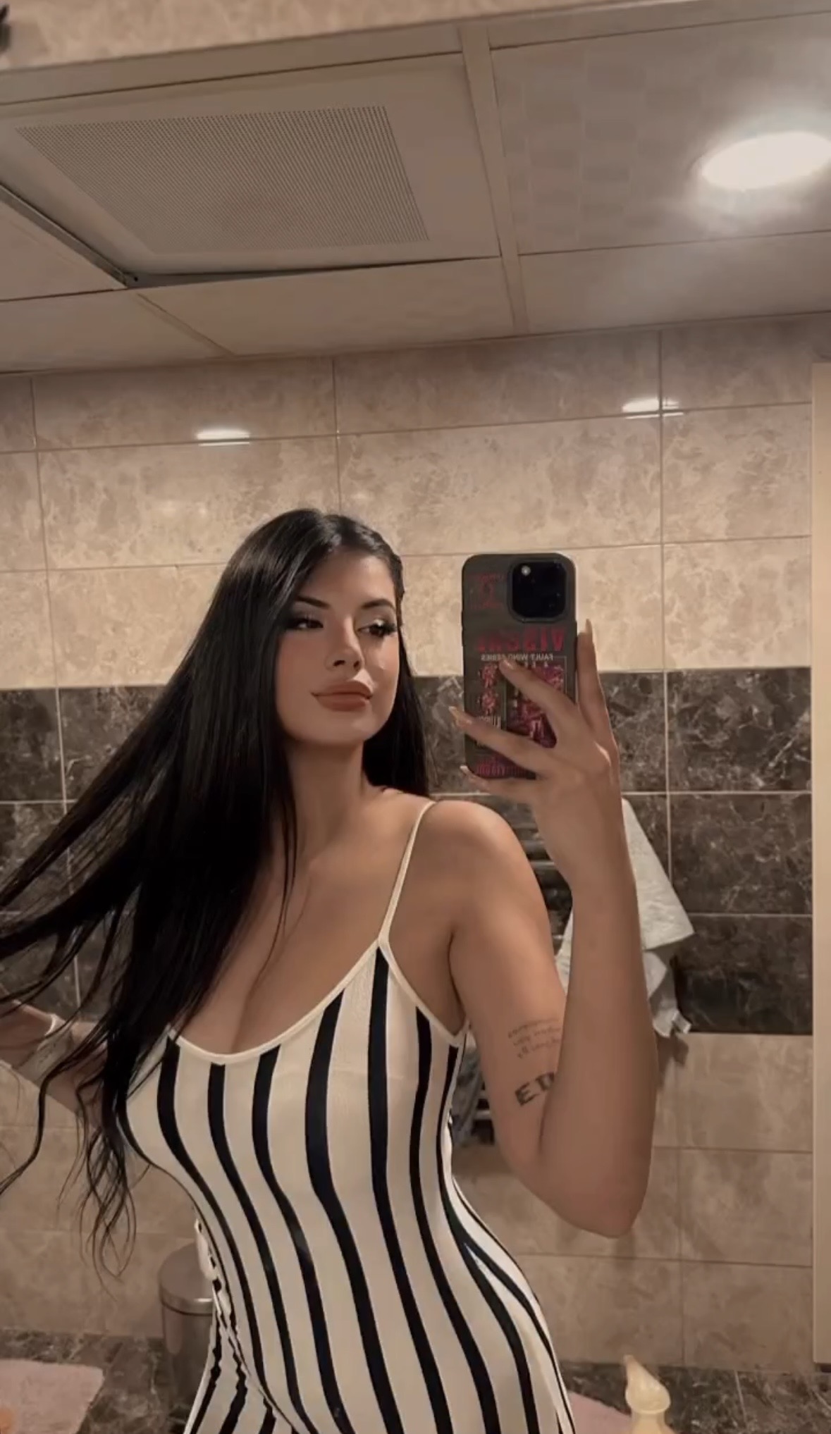 Mehmetçik Bakımlı Bayan Escort Filiz