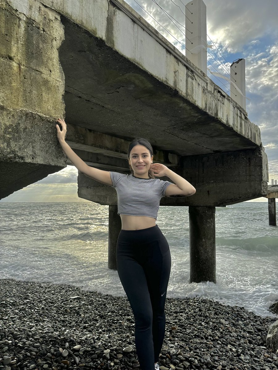 Mısırlı İlham Veren Partner Escort Müjde